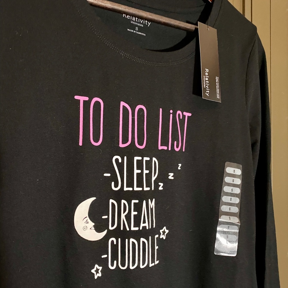 Cute Pajama Shirt Size S, NWT! - Picture 2 of 4
